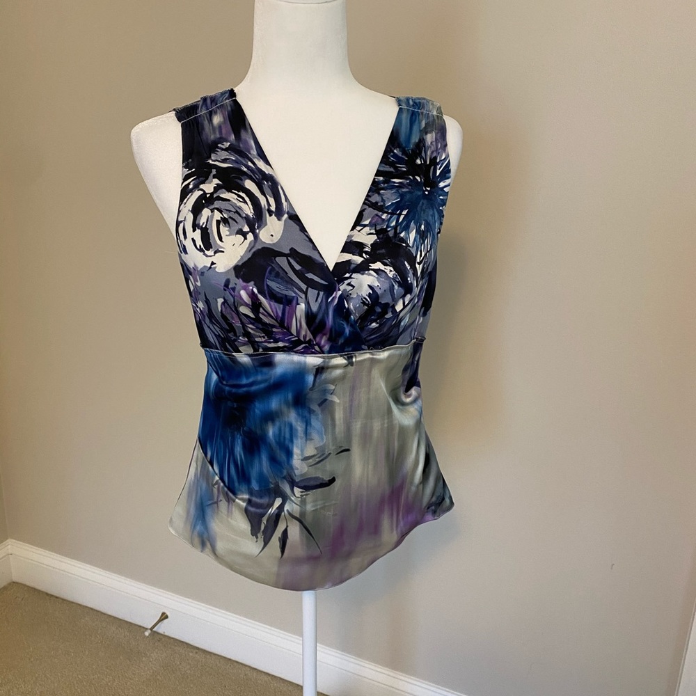 Elie Tahari silk sleeveless blouse